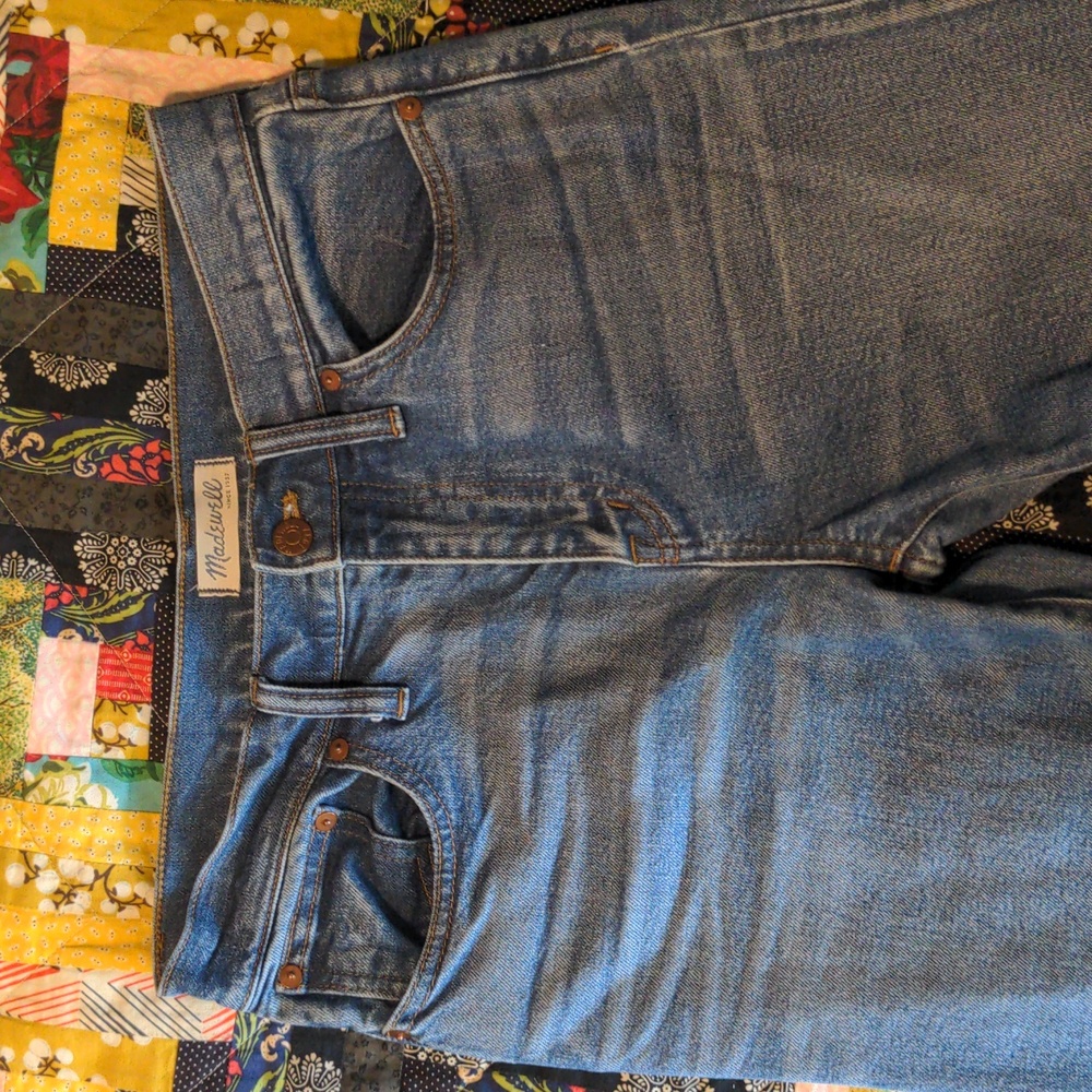 Madewell Flea Market Flare, sz 28 DENIM DEALS 2 FOR 45
